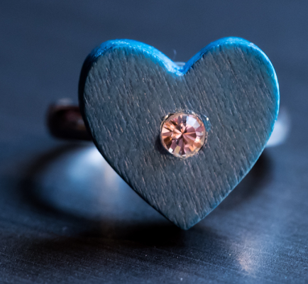 爱上海：Strolling on the paths in the back garden